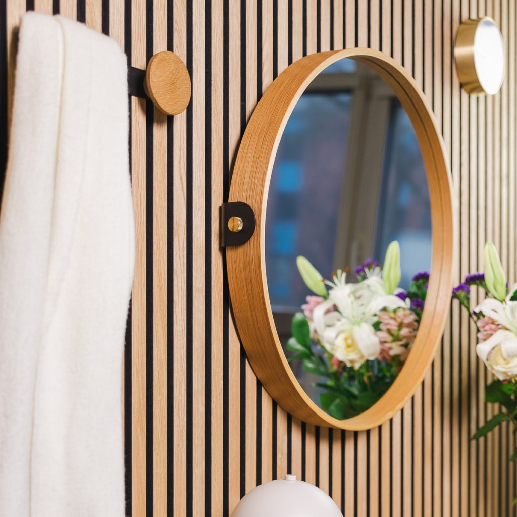 Bild 2 von 5 in CREATE | Spiegel Galerie