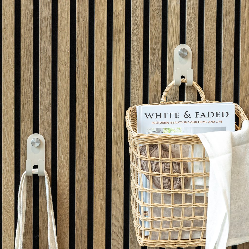 Bild 2 von 3 in Norr Doppelhaken Galerie