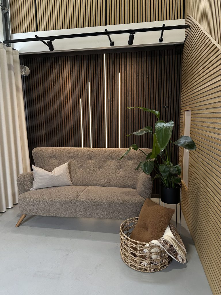 Bild 4 von 5 in Lumi LED Galerie