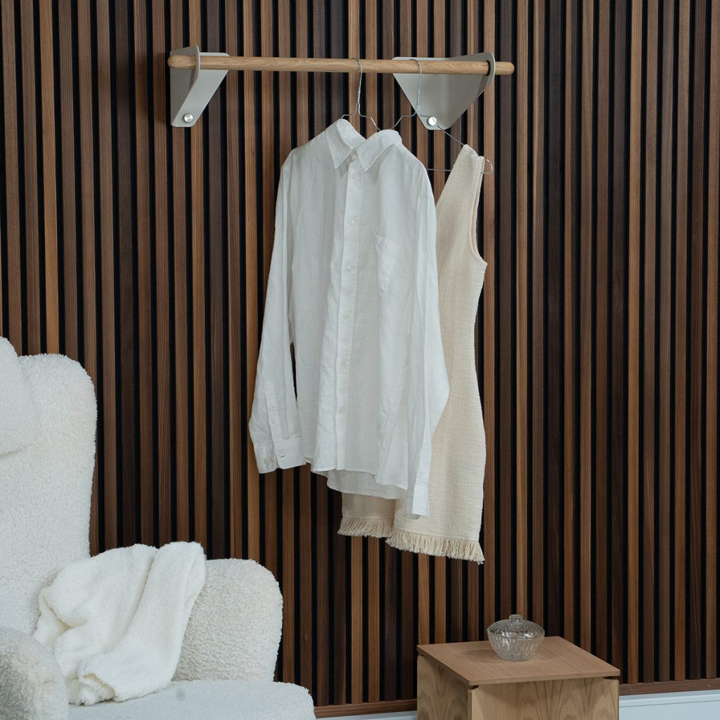 Bild 2 von 4 in Linn Kleiderstange Galerie