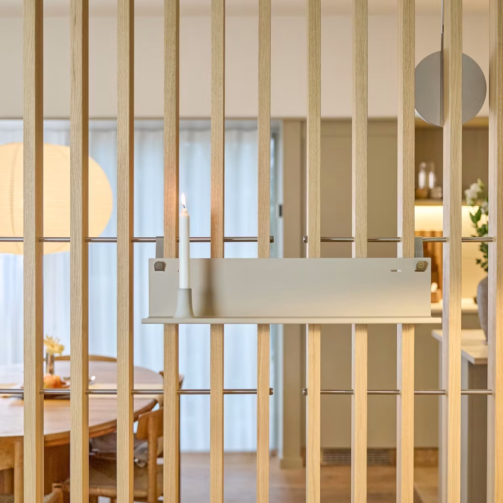 Bild 4 von 6 in EMBRACE | BM1 Galerie