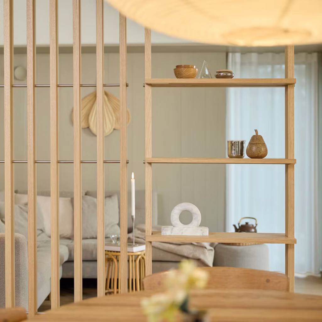 Bild 4 von 8 in EMBRACE | BM2 Galerie